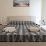 Rivamare 3 Bilocale Fronte Mare Apartamento