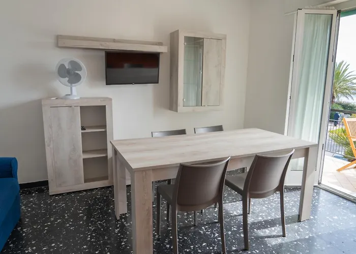 Apartment Rivamare 3 Bilocale Fronte Mare Andora