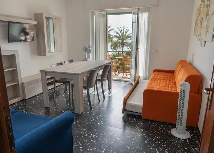 Apartment Rivamare 3 Bilocale Fronte Mare